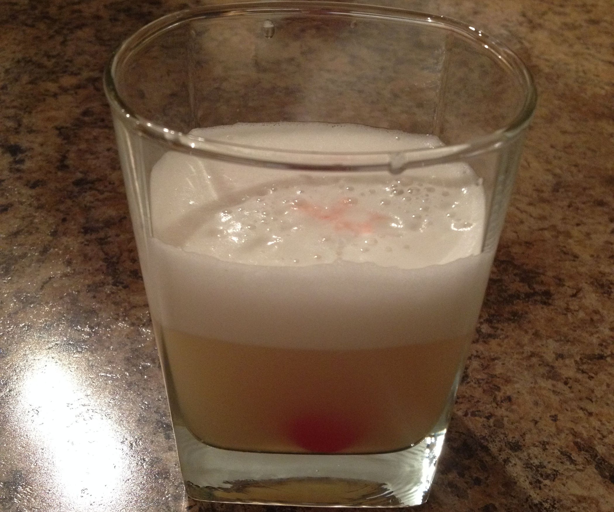 Egg White Whiskey Sour : 5 Steps