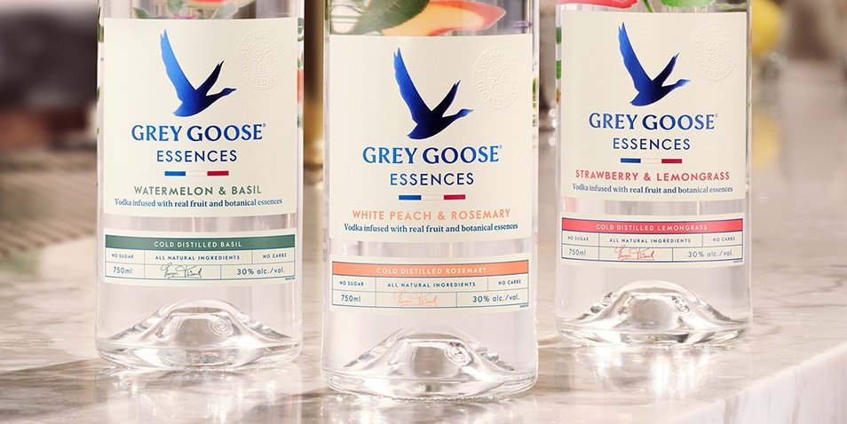 How many calories and carbs are in GREY GOOSE® Essences ...