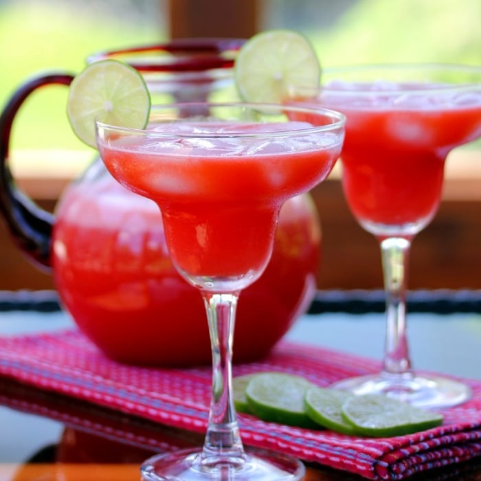 How To Make A Strawberry Margarita Cocktail From Scratch