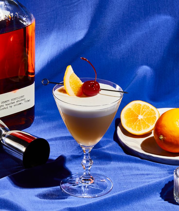 How to Make a Whiskey Sour Without That Awful Sour Mix ...
